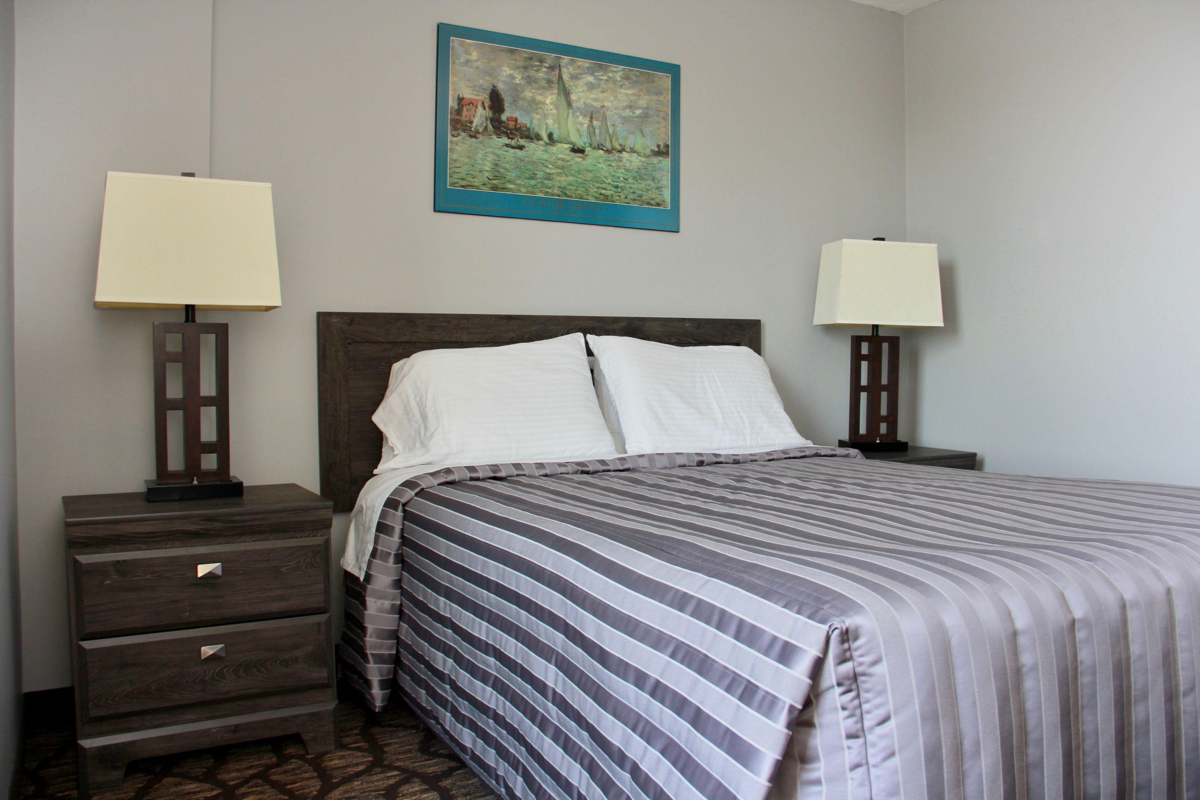 VICTORIA MOTOR INN | ⋆⋆ | NIAGARA FALLS, CANADA | SEASON DEALS FROM $69